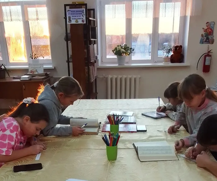 Библиографический урок-игра «Книги-всезнайки»