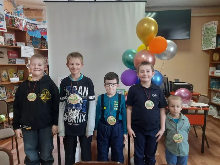 "23 февраля плюс 8 марта"