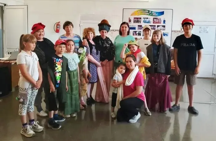 Театрализованный праздник «Солнышко на счастье»