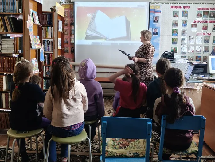 Литературный праздник «Книжкина неделя шагает по планете»