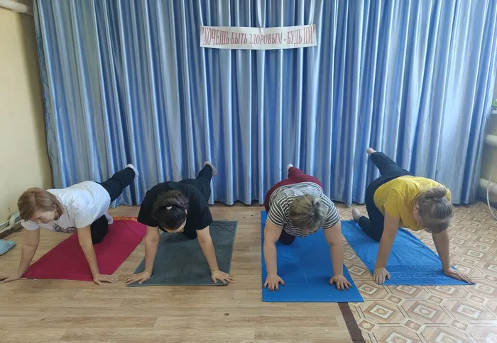 Информационно-спортивный час «Хочешь быть здоровым — будь им!»