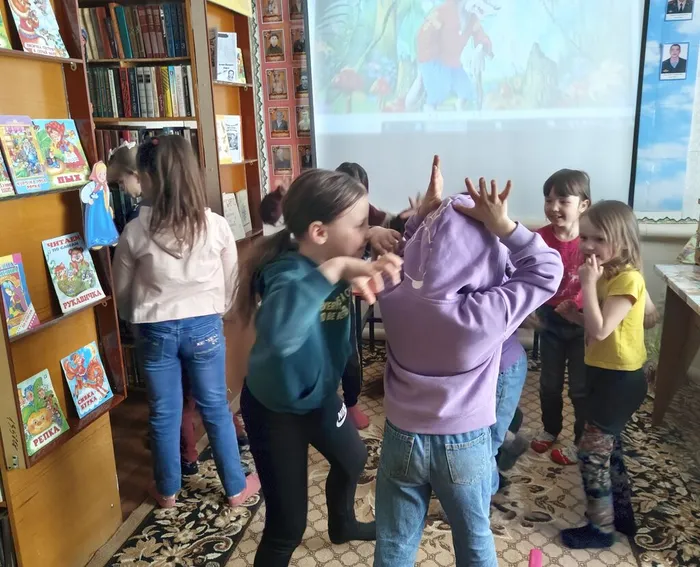 Литературный праздник «Книжкина неделя шагает по планете»