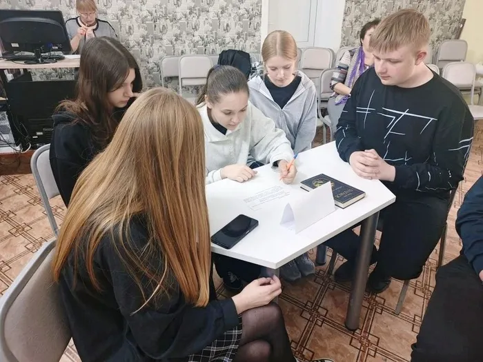 Литературный вечер «Загадки великого мастера»