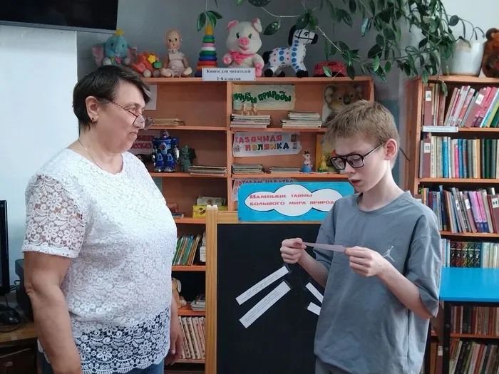 Литературно-познавательный час «Лесные загадки Юрия Дмитриева»