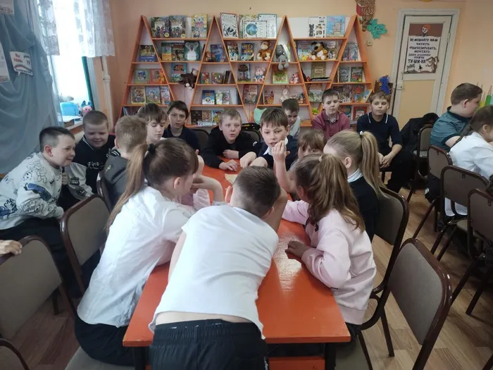 Завершилась Неделя детской книги игрой –квестом «Тайны народов России».