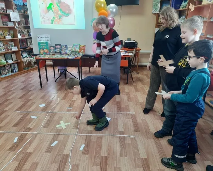 "23 февраля плюс 8 марта"