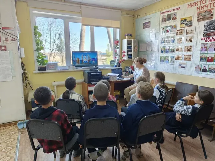 Познавательный час «Поехали!»