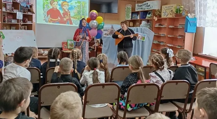 Я, ты, он, она – вместе целая страна!