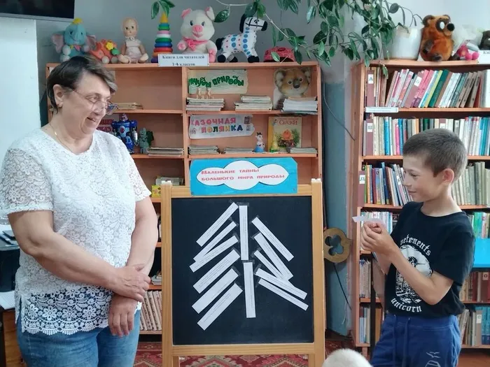 Литературно-познавательный час «Лесные загадки Юрия Дмитриева»