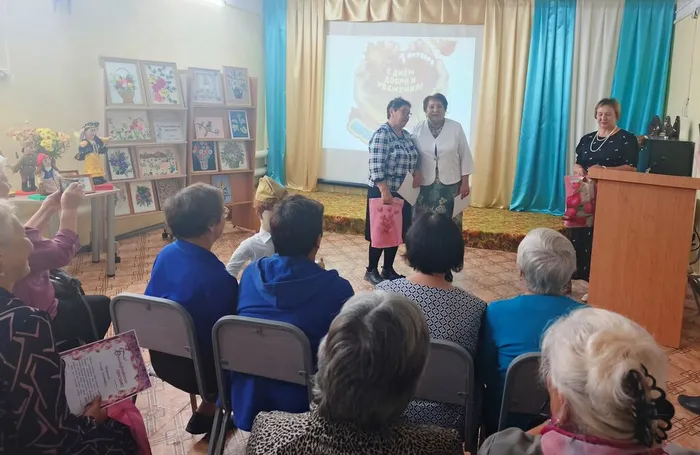Вечер-встреча «Нам года не беда!»