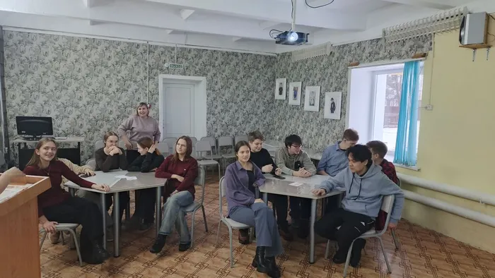 Интерактивная игра-викторина «Любимых книг знакомые приметы»