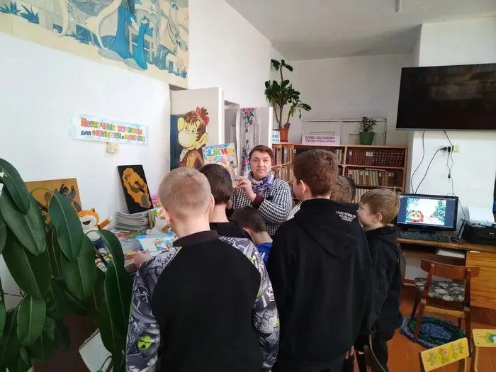 Экскурсия&nbsp;«С книгой будем мы дружить – в библиотеку приходить!»