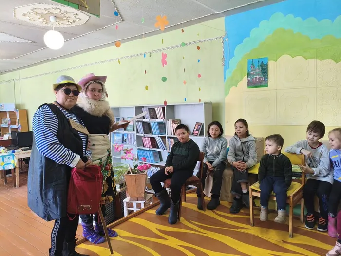 Литературный праздник «Приглашаем всех друзей встретить книжнкин юбилей!»