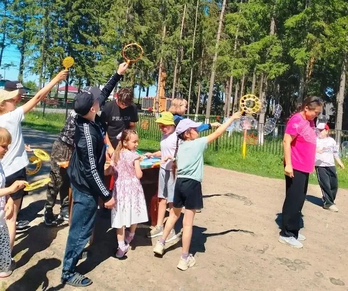 Театрализованный праздник «Солнышко на счастье»