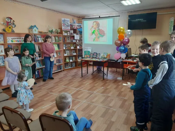 "23 февраля плюс 8 марта"