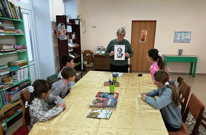 Библиографический урок-игра «Книги-всезнайки»