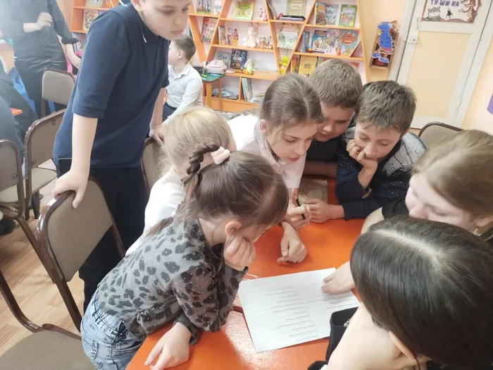 Завершилась Неделя детской книги игрой –квестом «Тайны народов России».