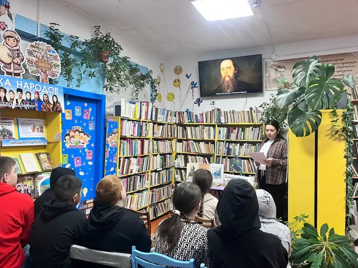 Литературный час «Гений сатиры»