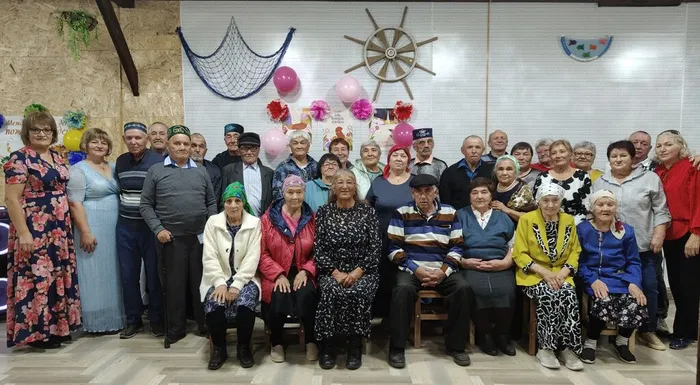 Час общения «Чуткие струны прожитых лет»