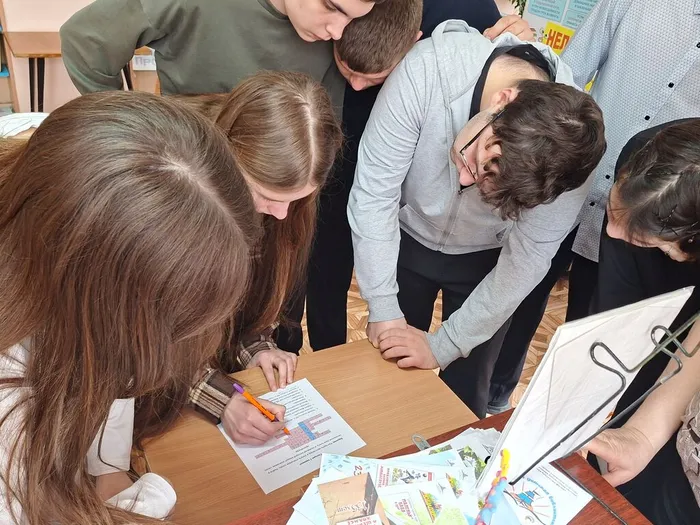 «Библиотечные тайны»&nbsp;раскрыли старшеклассники ТСОШ № 2!