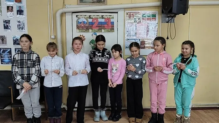 Конкурсно-игровая программа «А ну-ка, мальчики!»