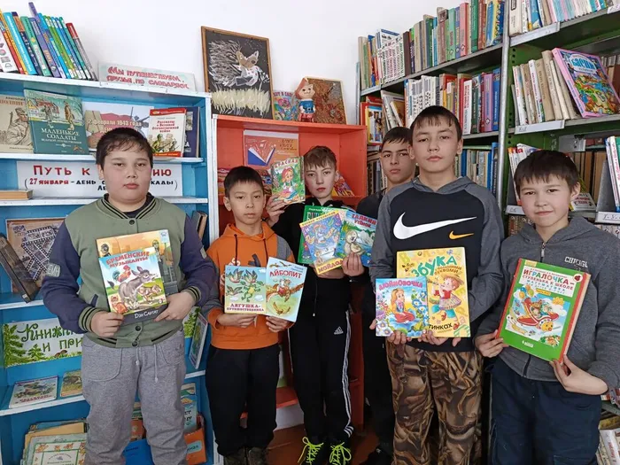 «Дарите книги с любовью!»