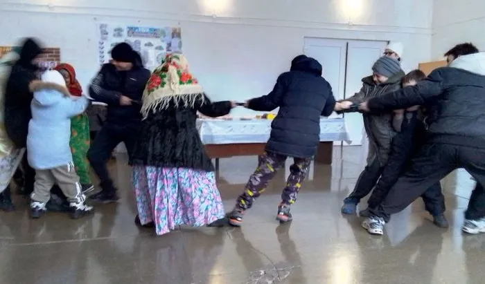 Фольклорный праздник&nbsp;«На Масленицу не зевай, гостей встречай»