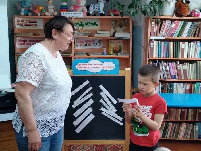 Литературно-познавательный час «Лесные загадки Юрия Дмитриева»